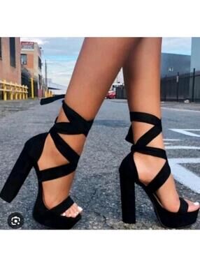 Wild Diva Fanny Black Platform Heels 8